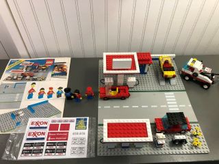 Vintage Lego Exxon Gas Station 6375 100 Complete W/ Minifigures,  Instr