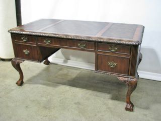Hooker Furniture " Seven Seas " Chippendale Style Desk With Leather Top; Nr.