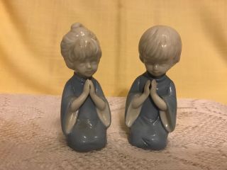 Vintage Lefton Boy & Girl Blue & White Praying Angel Figurines Porcelain Japan