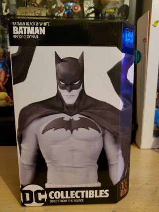 Dc Collectibles Batman Black & White: Batman By Becky Cloonan Statue 1601