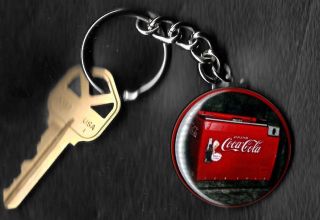 Coca - Cola Chest Machine Coke Keychain Key Chain 1960 