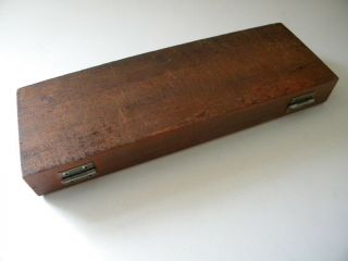 Vintage Starrett Inside Micrometer Set 823A Wood Case 2
