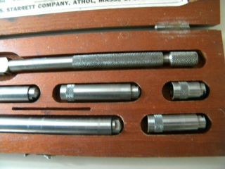 Vintage Starrett Inside Micrometer Set 823A Wood Case 3
