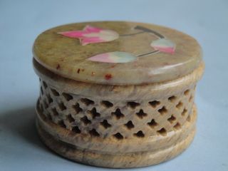 Miniature Carved Soapstone Trinket Box W/mother Of Pearl Inlay