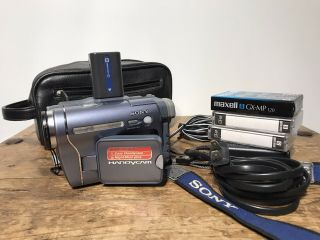 Sony Handycam Ccd - Trv328 Hi - 8 Analog Camcorder (vintage) (great)