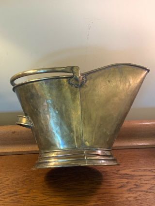 Antique Solid Brass Vintage Coal Scuttle / Ash Bucket With Handle - Patina