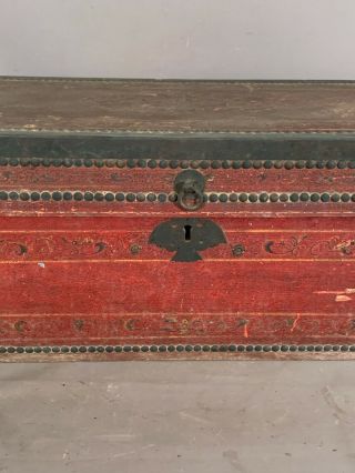 19thC Antique CHINESE EXPORT TRUNK Old LEATHER PAINTING China Trade WOOD CHEST 3