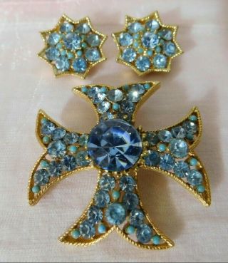 Gorgeous Signed Bsk Blue Crystal Rhinestone Crescent Pin And Earrings Set Vtg