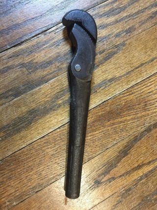Antique 1887 Reed Mfg.  Co.  8” Self Adjusting Pipe Wrench Hand Tool Erie,  Pa
