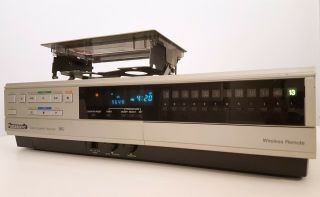Panasonic Vintage Vcr 1984 Vhs Top - Loading Videocassette Recorder