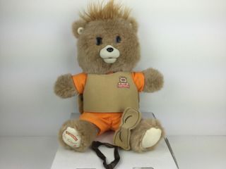Teddy Ruxpin 2017 Story Time Bear Pre - Owned 17 "