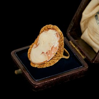 Antique Vintage Deco 18k Yellow Gold Etruscan Carved Conch Shell Cameo Ring Sz 8