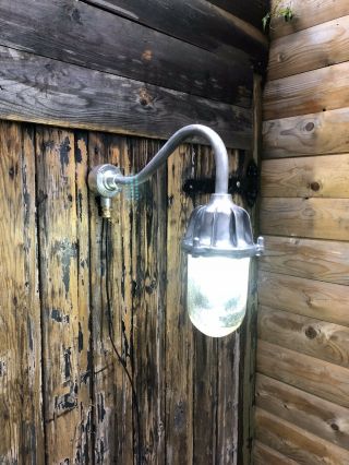 Coughtrie Sw10 Swan Neck Flush Mount Vintage Exterior Light Led Bulb