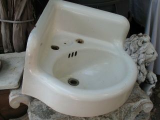 Antique Cast Iron White Porcelain Corner Bathroom Sink 2