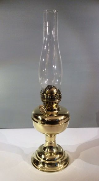 Vintage Twin Duplex Burner Brass Oil Lamp With Glass Chimney