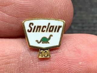 Sinclair Oil And Gas 14k Gold 1.  5 Gram Stunning Dinosaur 10 Years Service Pin.