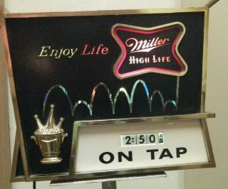 Vintage Miller High Life Beer Bouncing Ball Lighted Motion Sign.  Clock