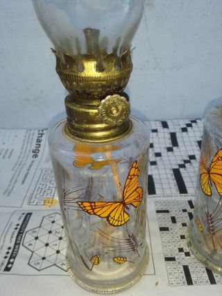 Vintage Lamplight Farms Oil Lamp 3 butterfly ' s and wheat on Glass Very Unique 2