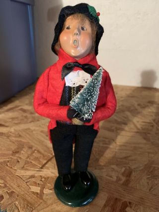 Byers Choice Caroler 1996 Boy In Red Jacket Holding Tree Exc