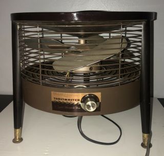 Vintage Toastmaster 3 Speed Hassock Fan Model No.  5380 Mcgraw Edison Co.