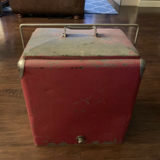 Vintage Progress Refrigerator Co.  Cooler Box
