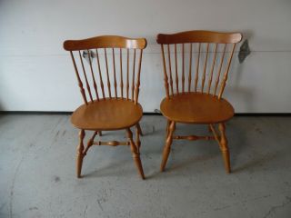 2 Vintage Nichols And Stone Maple Dining Chair