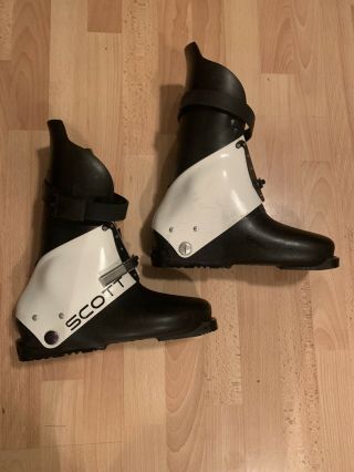 Vintage Scott Ski Boots Medium 9 - 9.  5 Black N White High Tops