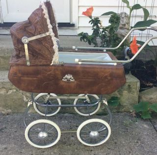 Vintage Pram Antique Baby Or Doll Carriage - Stroller / Buggy - Old 1950 - 1970 