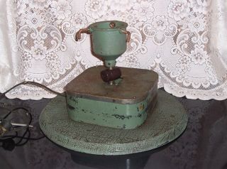 Vintage Antique Gilbert Rotating Musical Tree Stand