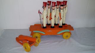 Vintage Denmark? Wooden Toy Soldiers Pull Toy & Cannon