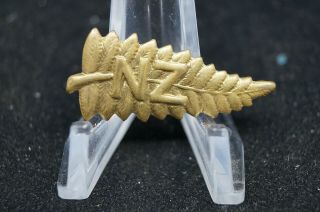 Ww1 Era Zealand Anzac Nz Brass Collar Badge