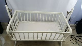 Vintage Wood Jenny Lind Swinging Cradle Baby Bed Crib Bassinet White 2