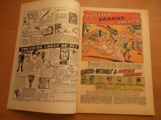 DC: JUSTICE LEAGUE OF AMERICA 37,  JSA CROSSOVER,  1965,  VF - (7.  5) 2