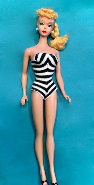 Vintage Barbie A/o 4 Blonde Ponytail W/ Braid In Swimsuit W/ Bin