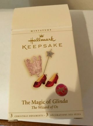 Hallmark Ornament 2006 - - - Miniature - - - The Magic Of Glinda - - - - - Wizard Of Oz - - - -
