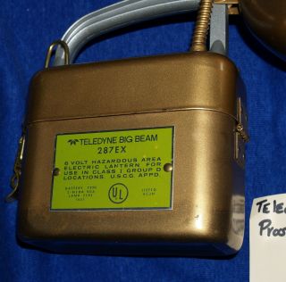 Vintage Teledyne Big Beam 287EX Hazardous Area Electric Lantern & Olin Blasting 2