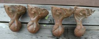 Antique Matching Set Of 4 Cast Iron Bath Tub Ball Claw Feet
