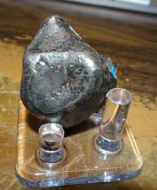 50 gm.  SIKHOTE ALIN IRON METEORITE ; TOP GRADE; RUSSIA WITH STAND; 2
