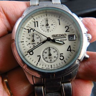 V657 Japan Vintage Seiko Chronograph 100m Quartz Men Watch