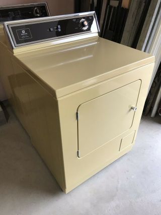 Vintage matching Maytag Washing Machine And Dryer From 70’s SHAPE 2
