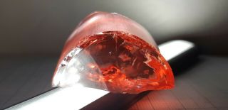 510ct Yag Crystal Rough For Facetting Yttrium Aluminium Garnet Red