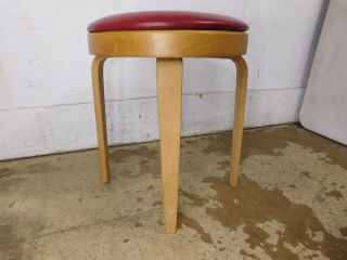 Mid Century Modern Danish Bentwood Red Vinyl Vanity Stool Bench Chair 19x16 3