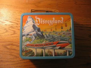 Vintage Disneyland Metal Lunchbox.  With Thermos.  Made By Aladdin In Usa.