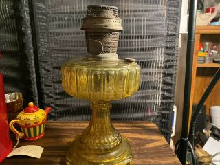 Vintage Antique Oil Lamp Brass & Glass Made In Chicago Aladdin