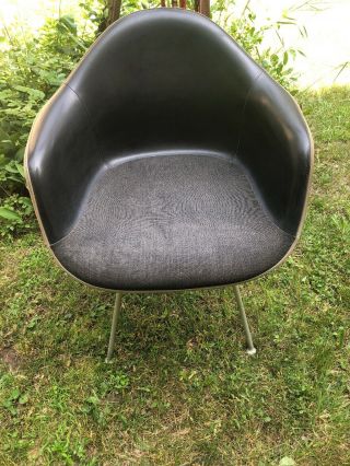 Herman Miller Eames Upholstery Vinyl Black Fiberglass Arm Chair Vintage
