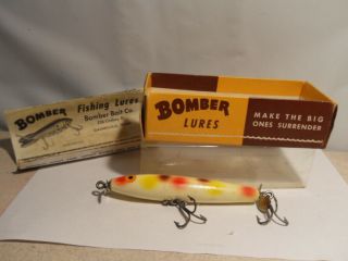 Vintage Bomber Wood Spinstick Topwater Dual Prop Fishing Lure Spot