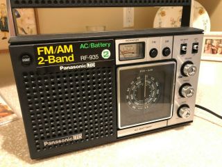 Vintage Panasonic Ltd 2 Band Am Fm Portable Radio Rf - 935