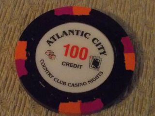 Atlantic City 100 Credit Country Club Casino Gaming Poker Chip Atlantic City,  Nj