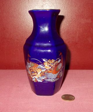 Vintage Asian Cobalt Blue Porcelain Peacock Vase Oriental Six Sided ^