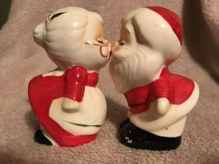 Santa and Mrs Claus Kissing 2